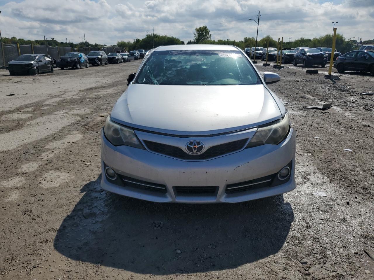 TOYOTA CAMRY BASE