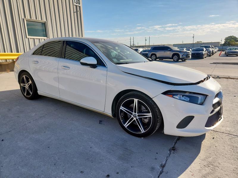 2021 MERCEDES-BENZ A 220 #3293503410