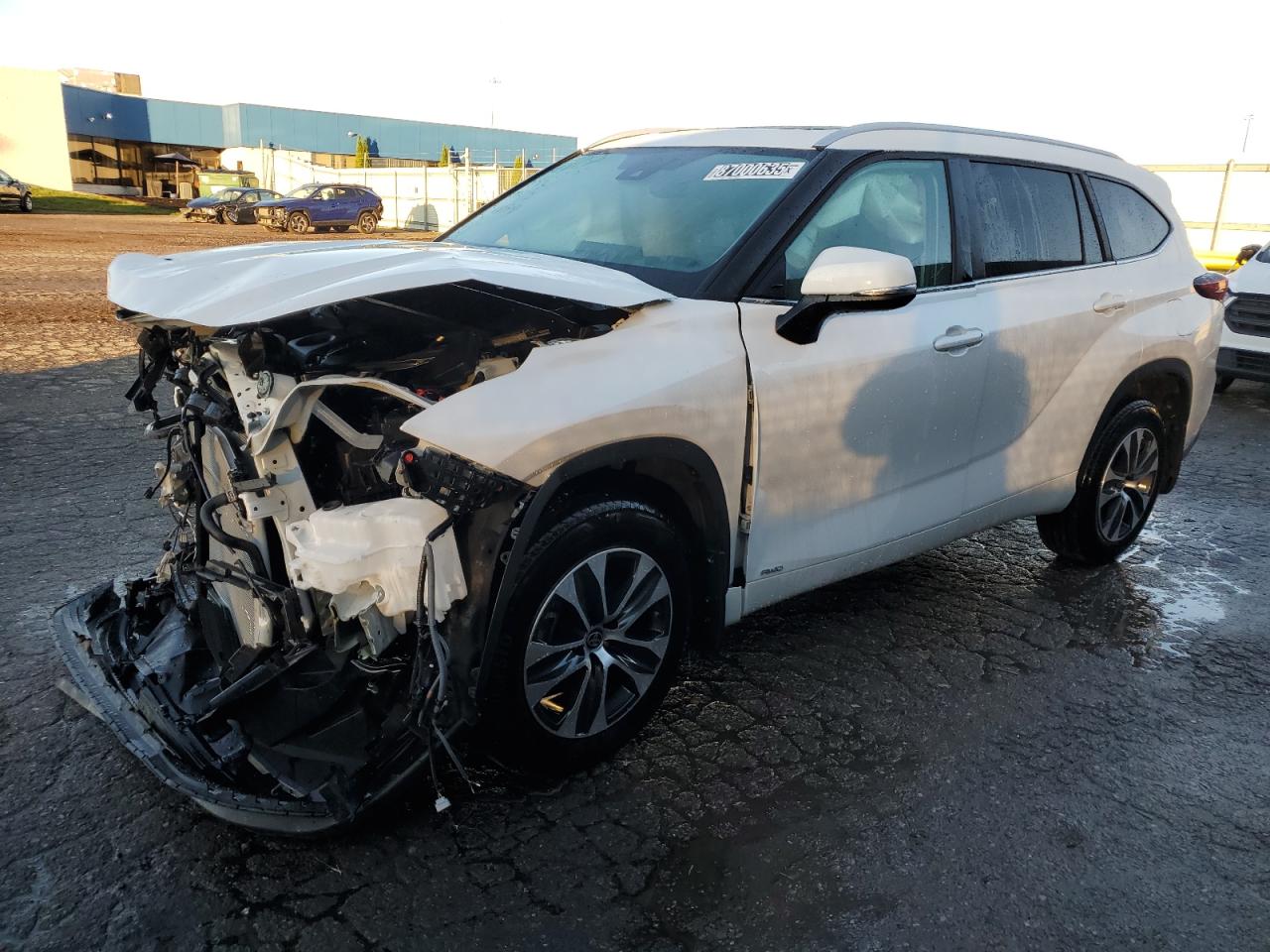 TOYOTA HIGHLANDER HYBRID XLE