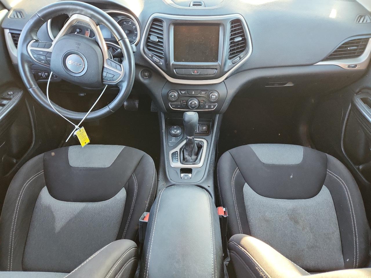 JEEP GRAND CHEROKEE LATITUDE