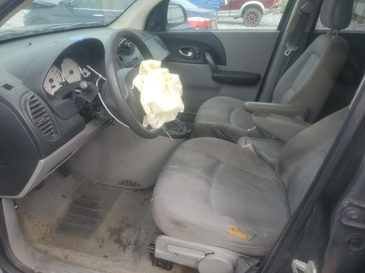 Lot #3298114130 2005 SATURN VUE