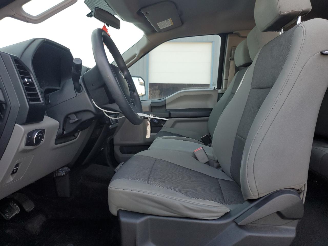 FORD F-150 SUPER CAB