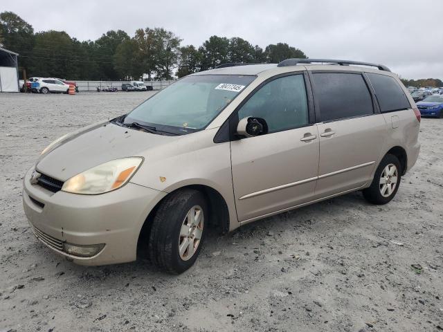 TOYOTA SIENNA XLE