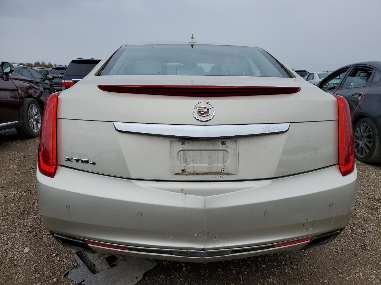 CADILLAC XTS LUXURY COLLECTION