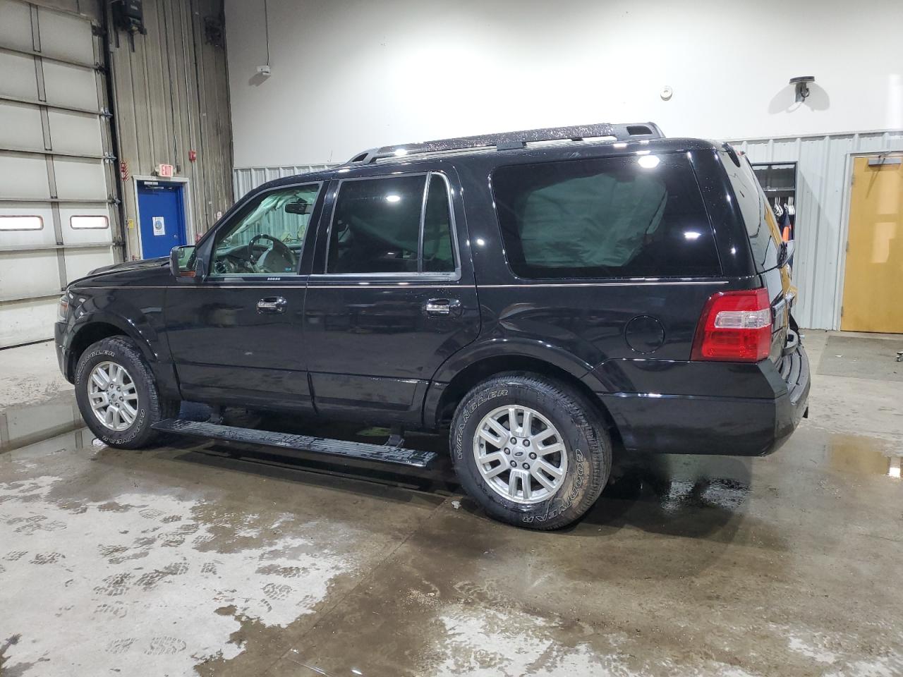 FORD EXPEDITION LIMITED