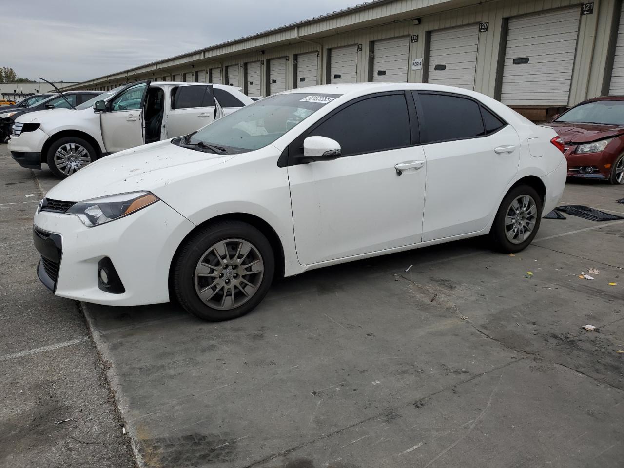 Lot #3301822355 2015 TOYOTA COROLLA L