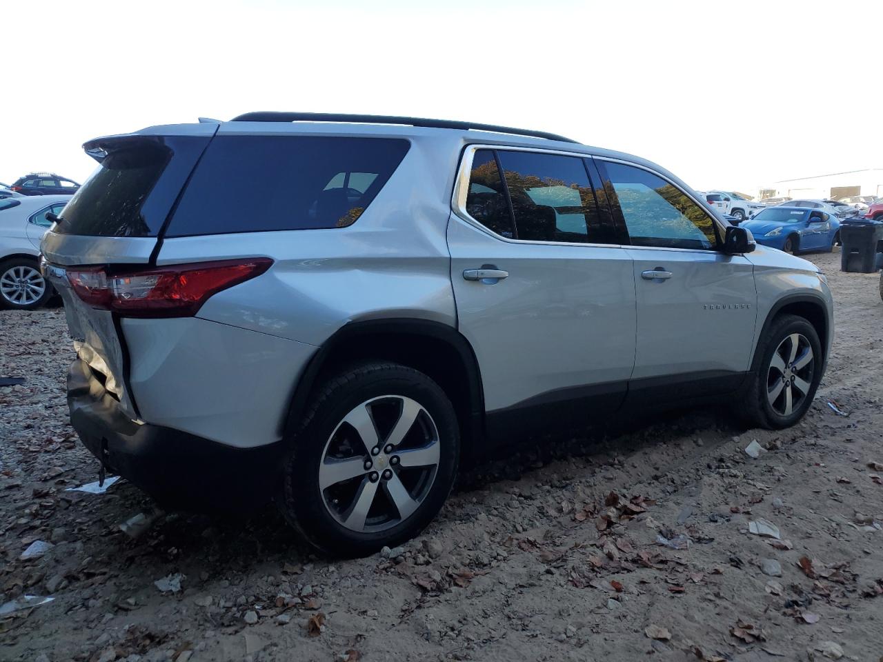 CHEVROLET TRAVERSE LT