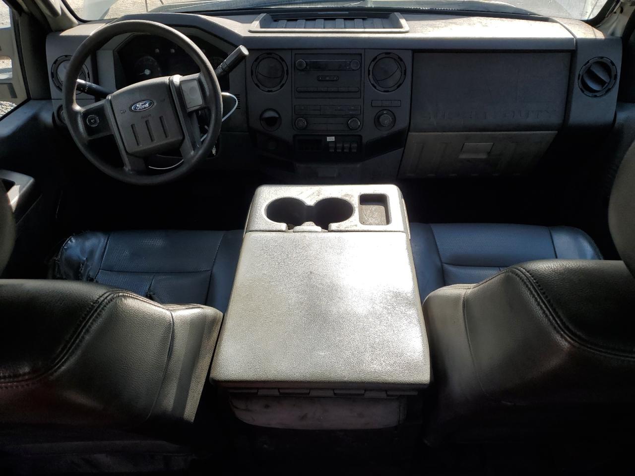 FORD F-350 SUPER DUTY