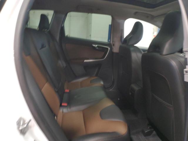 2017 VOLVO XC60 T6 DYNAMIC YV449MRR9H2190958