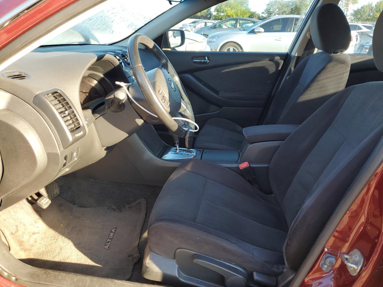 NISSAN ALTIMA BASE