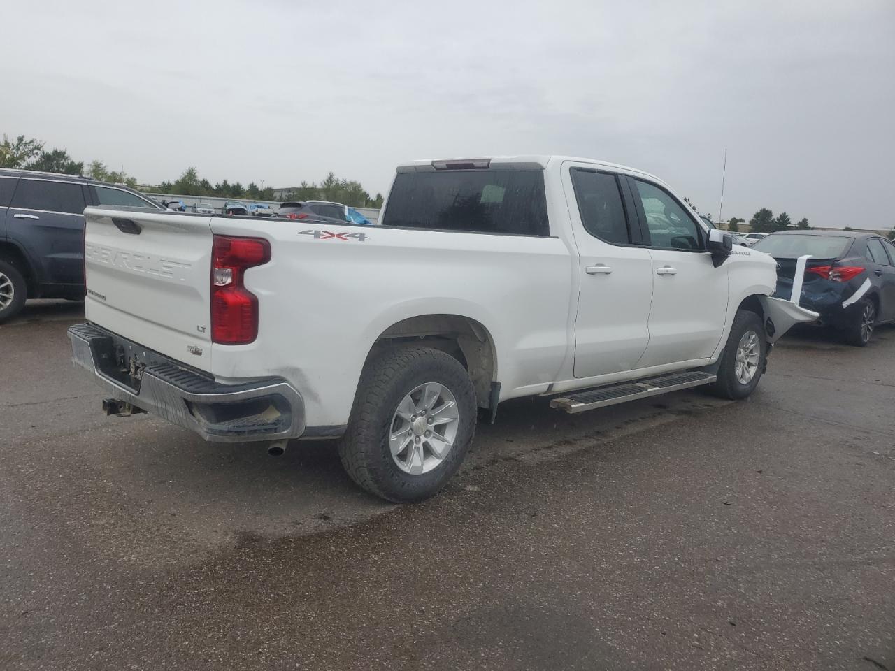 CHEVROLET SILVERADO K1500 LT