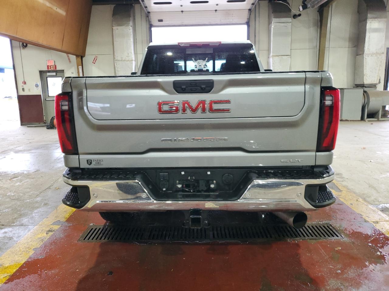 GMC SIERRA K2500 SLT