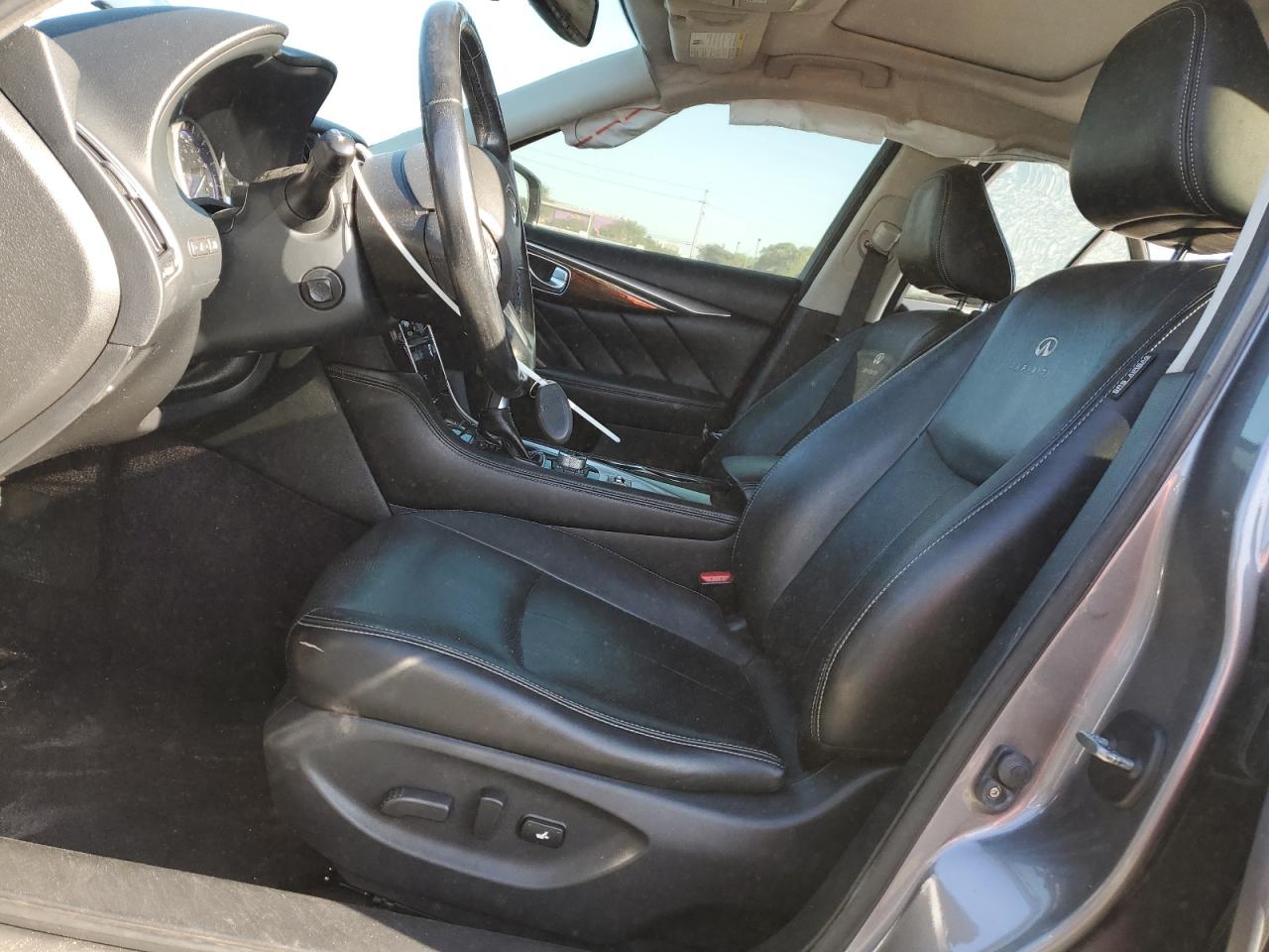 INFINITI Q50 HYBRID PREMIUM