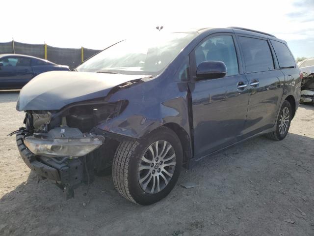 Global Auto Auctions: 2020 TOYOTA SIENNA XLE