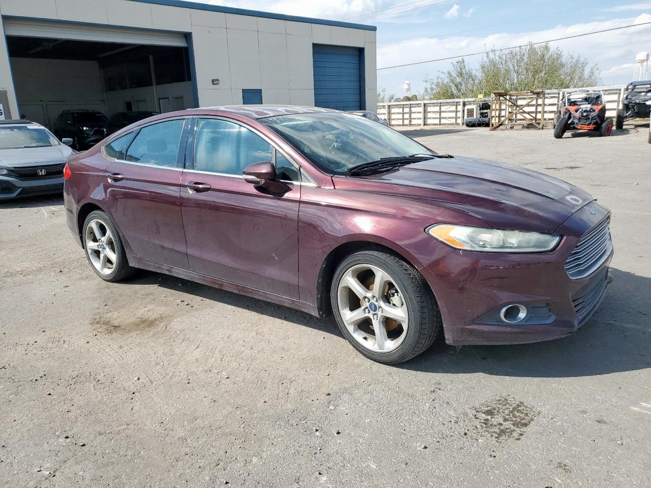 FORD FUSION SE
