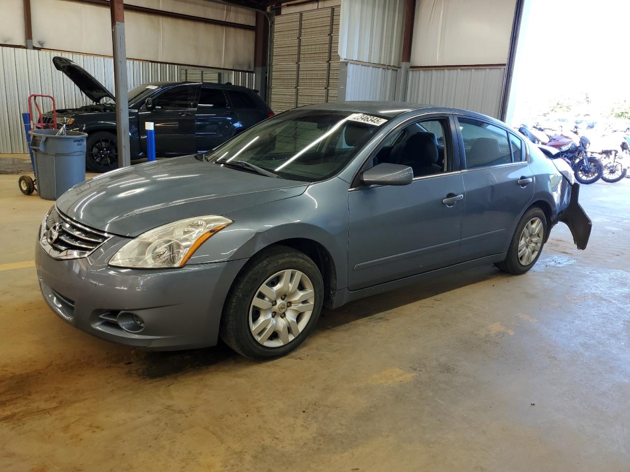 NISSAN ALTIMA BASE