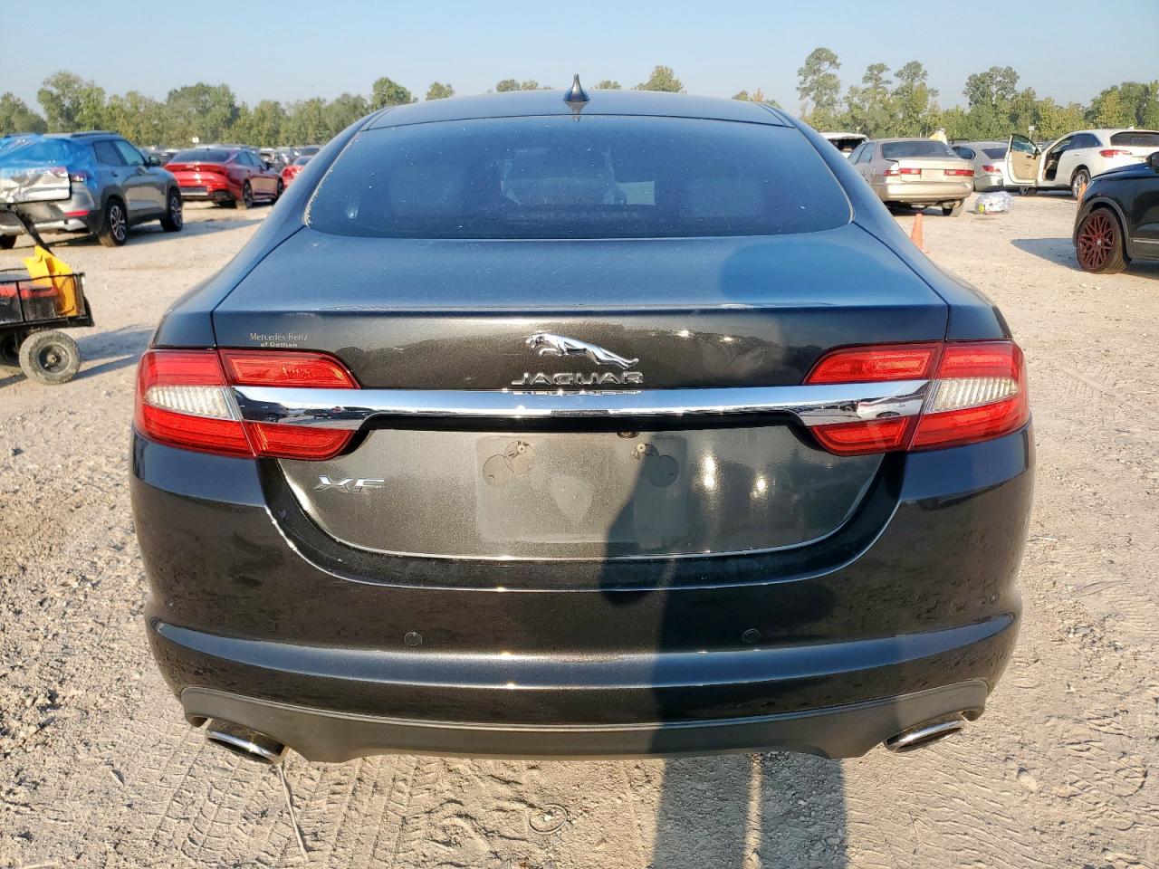 JAGUAR XF 2.0T PREMIUM