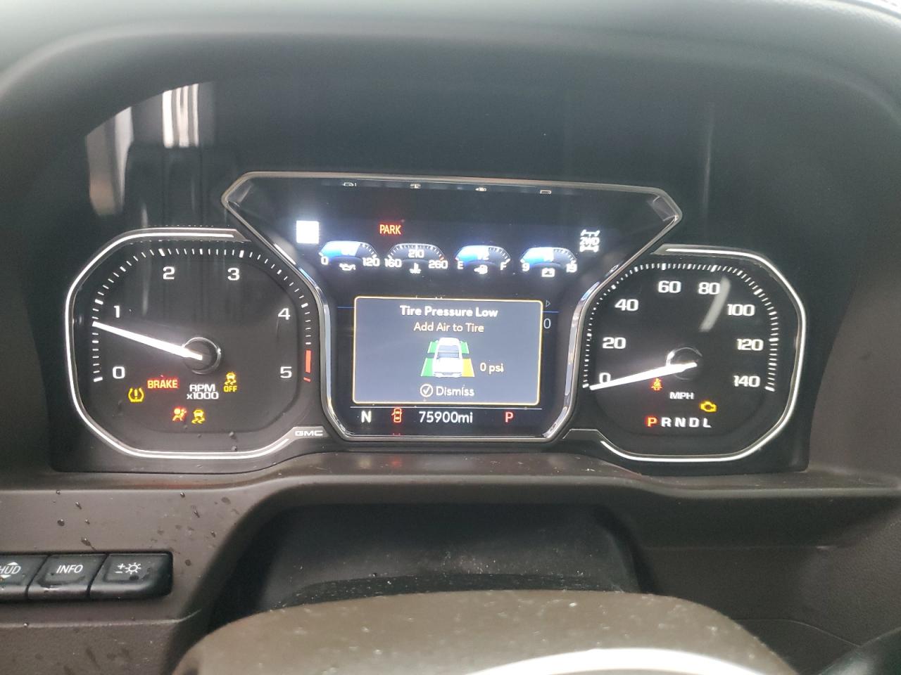 GMC SIERRA K2500 DENALI