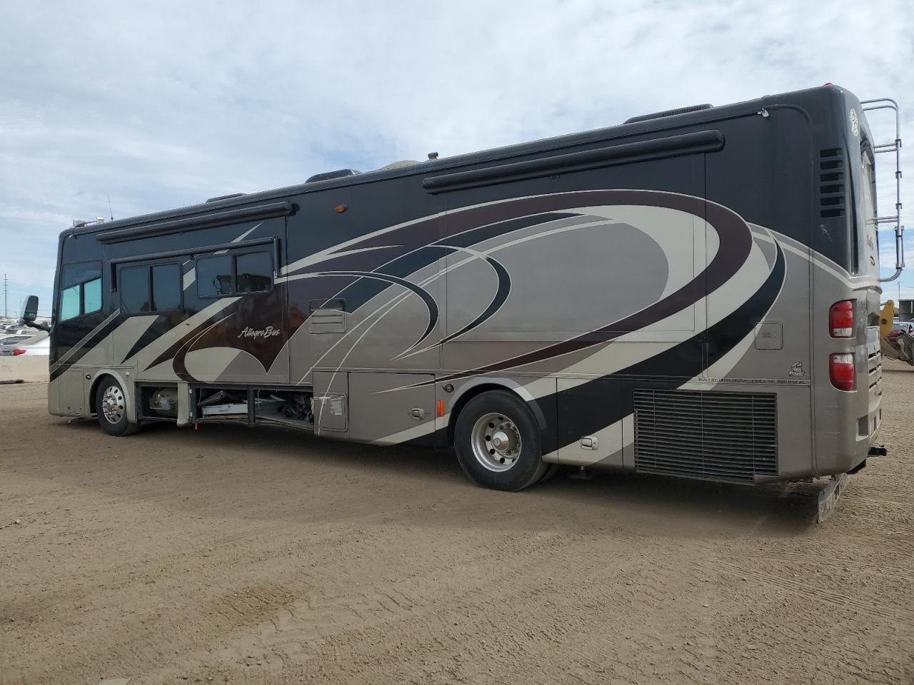 Lot #3290234207 2008 TIFFIN MOTORHOMES INC ALLEGRO BU