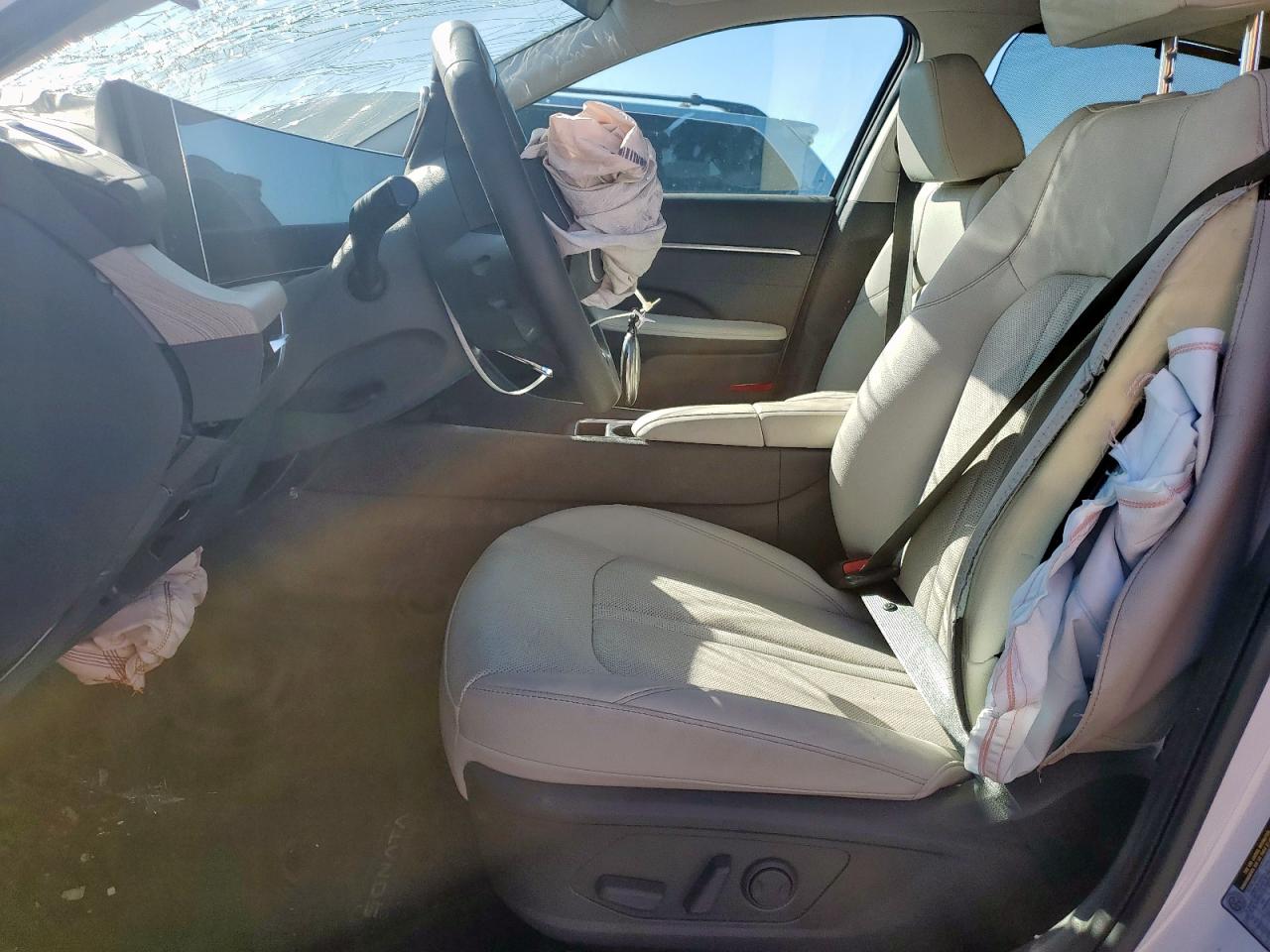 HYUNDAI SONATA HYBRID