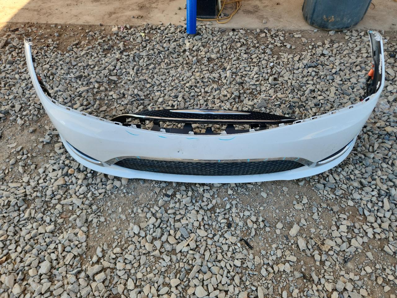 CHRYSLER PACIFICA LIMITED