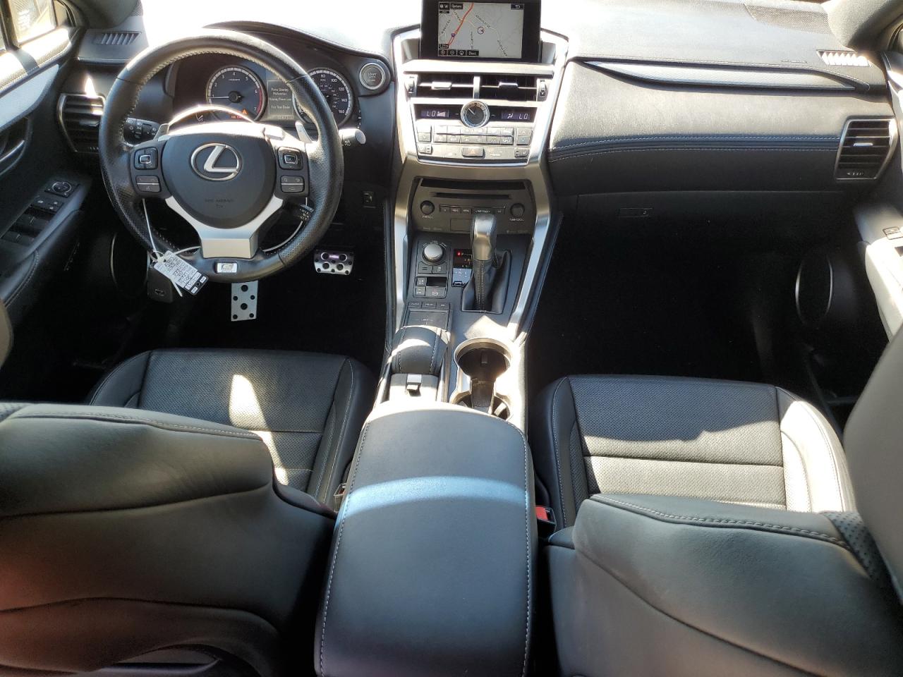 LEXUS NX 200T BASE