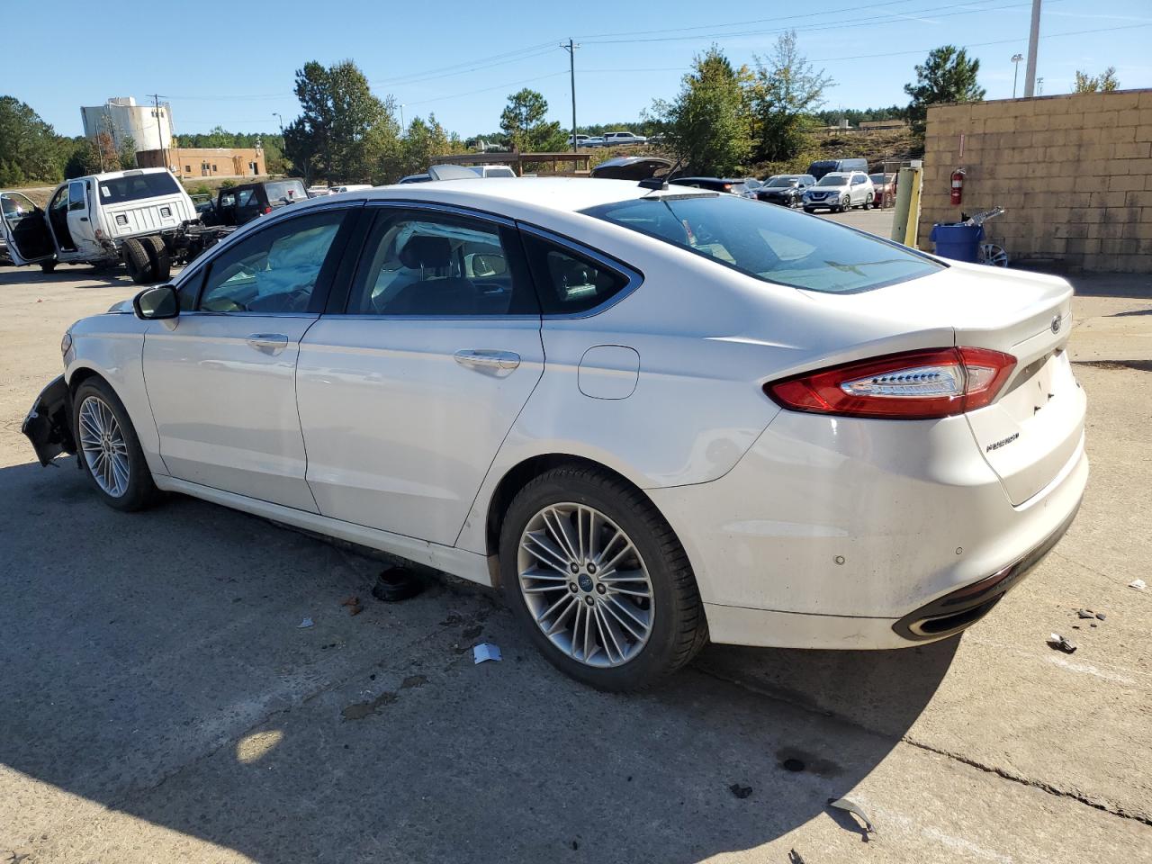 FORD FUSION SE