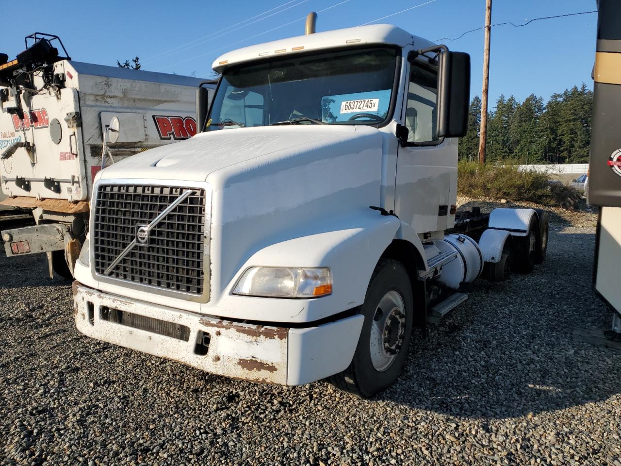 Lot #3268883227 2008 VOLVO VNM