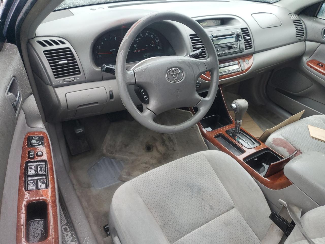 Lot #3312770110 2004 TOYOTA CAMRY LE