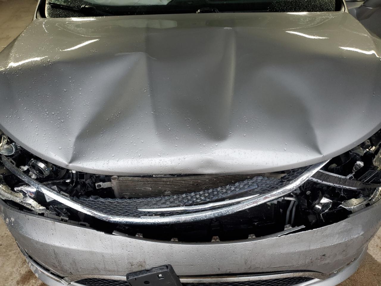 CHRYSLER PACIFICA TOURING L