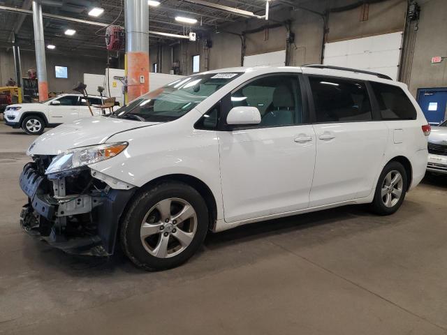Global Auto Auctions: 2013 TOYOTA SIENNA LE