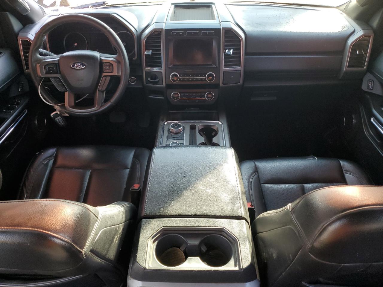 FORD EXPEDITION MAX XLT