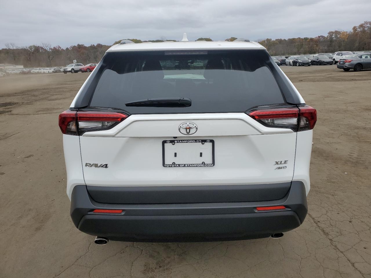 TOYOTA RAV4 XLE