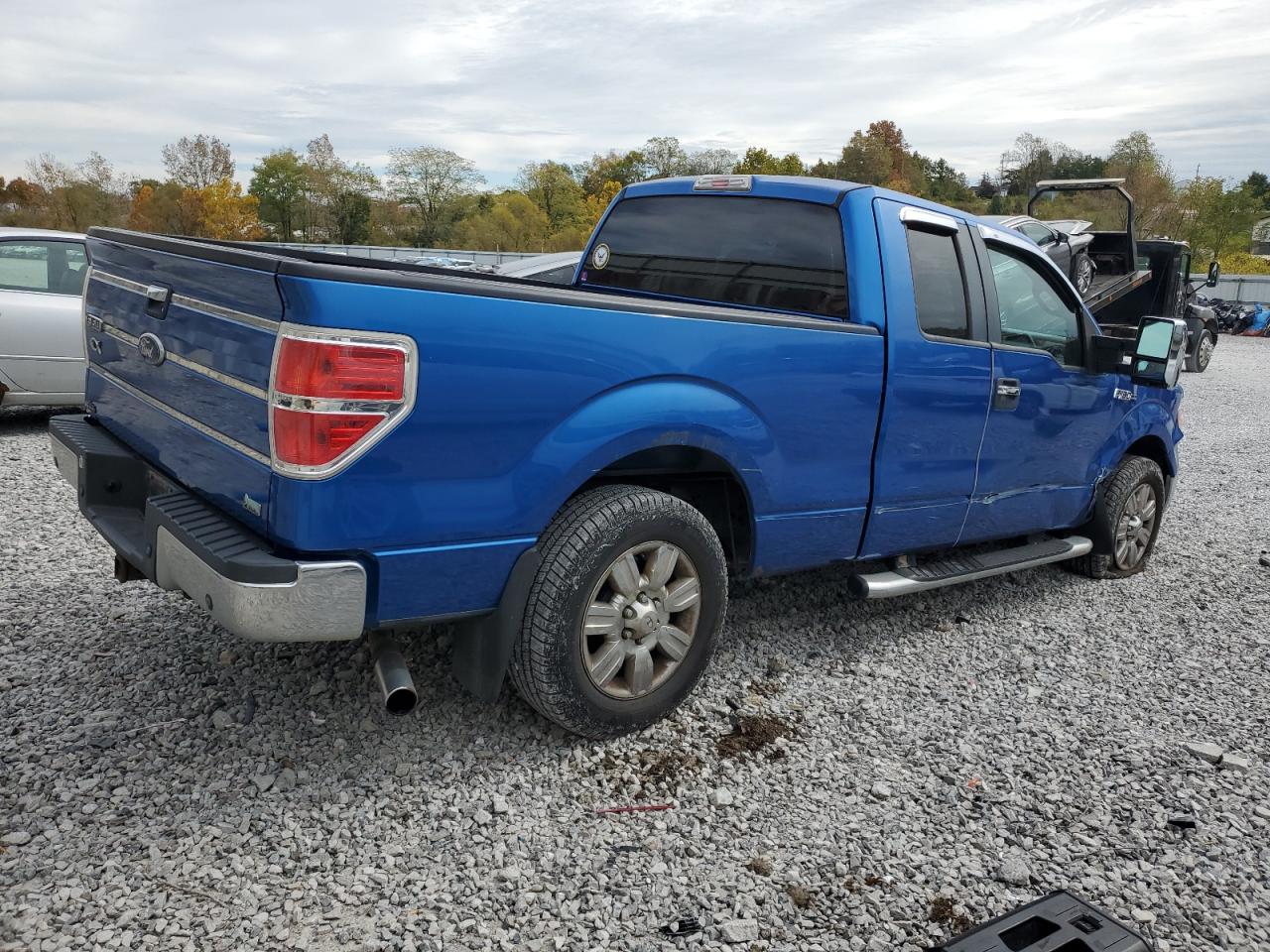 FORD F-150 SUPER CAB