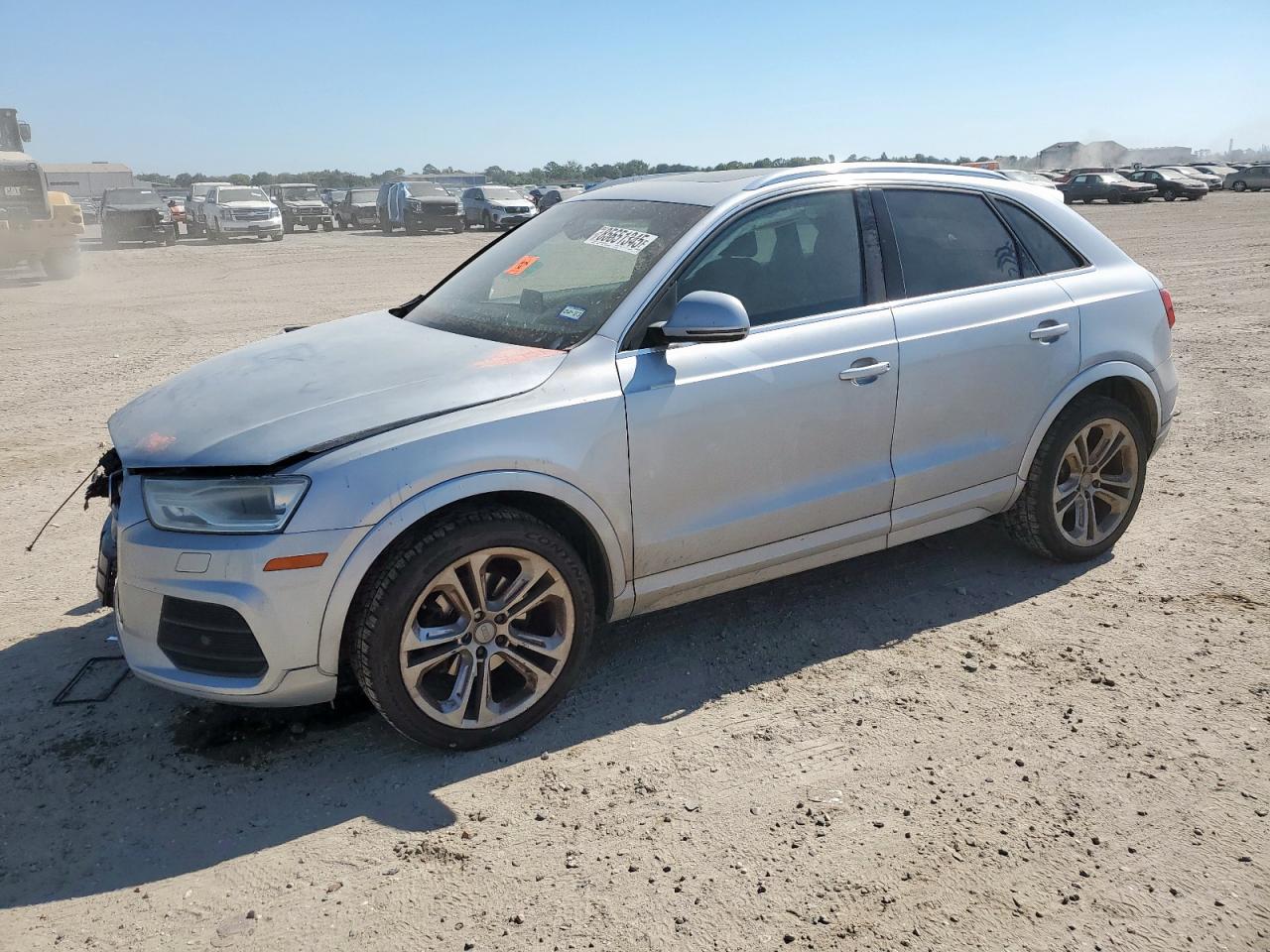 AUDI Q3 PREMIUM PLUS