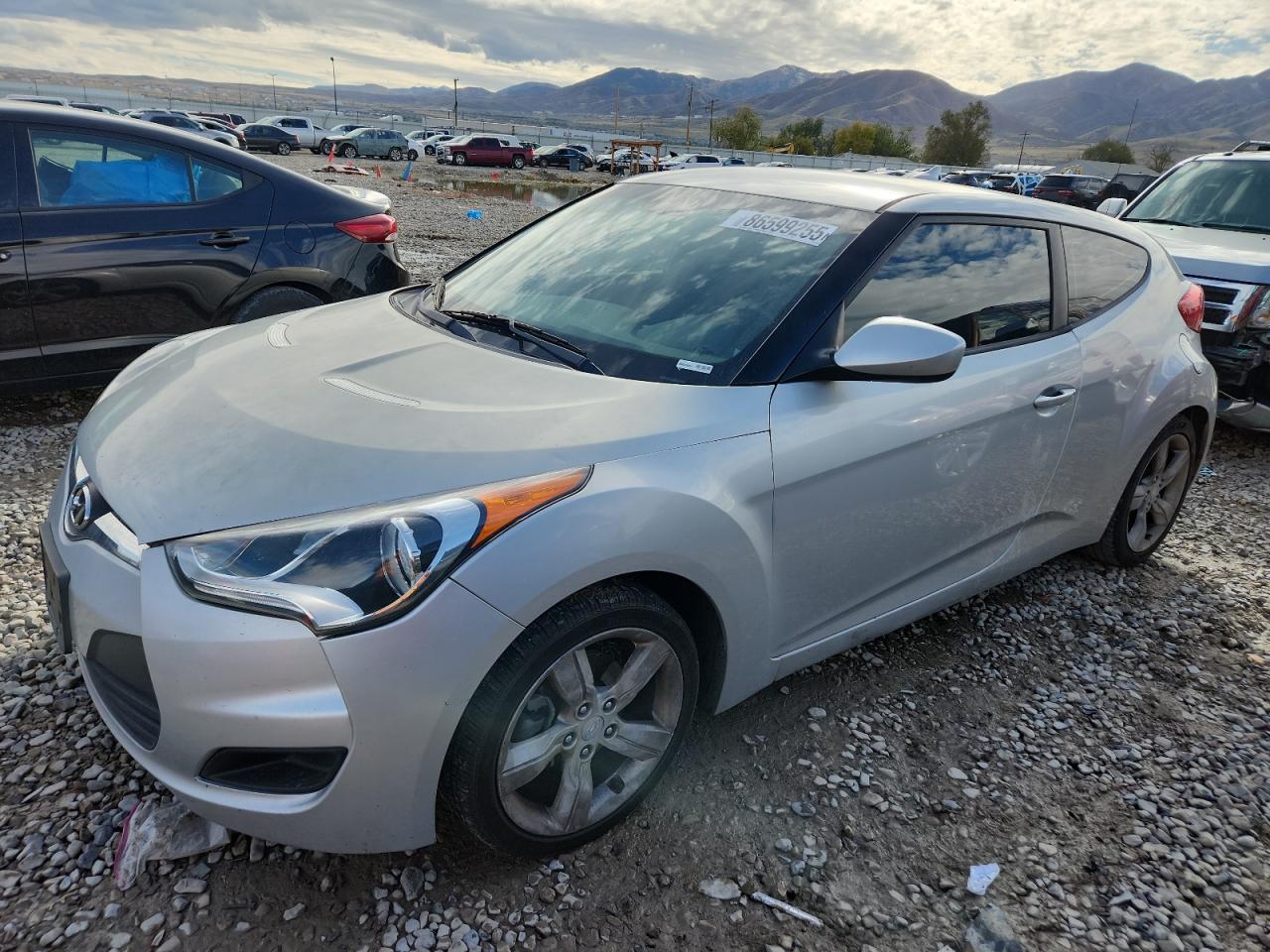 HYUNDAI VELOSTER