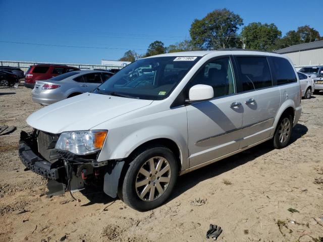 CHRYSLER TOWN & COU