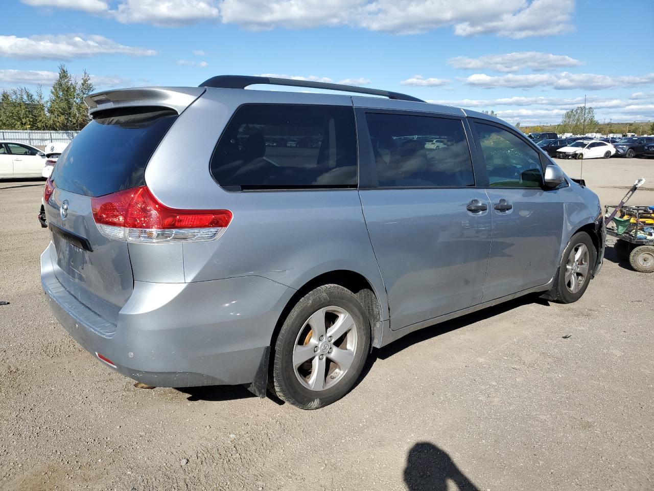 TOYOTA SIENNA