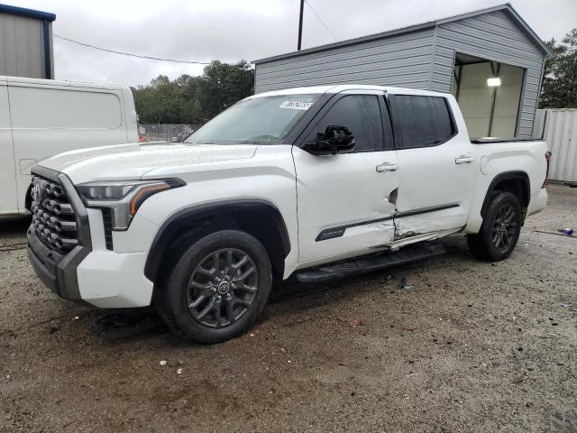 Global Auto Auctions: 2022 TOYOTA TUNDRA CRE