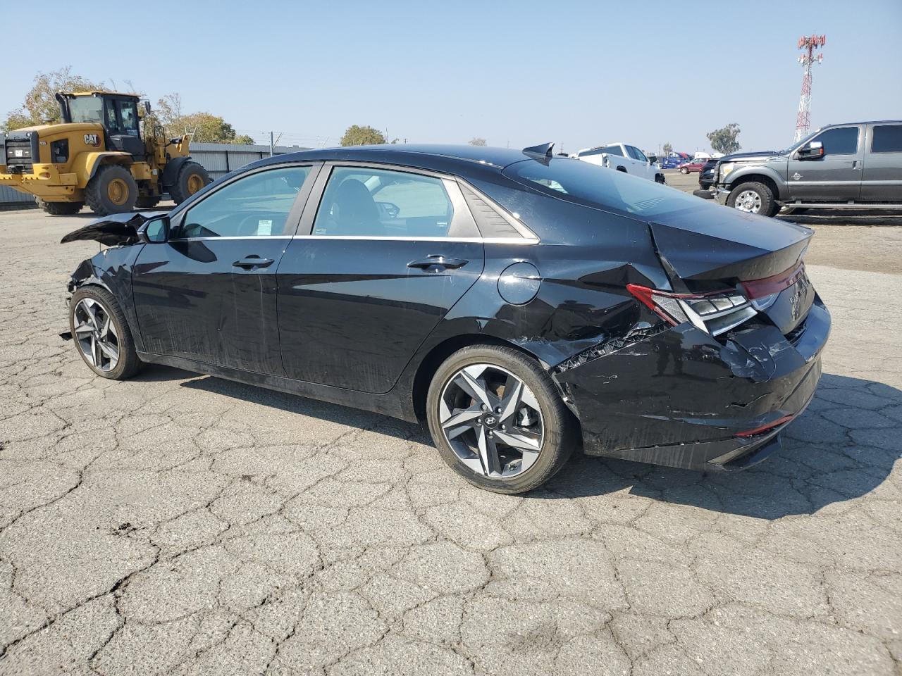 HYUNDAI ELANTRA LIMITED