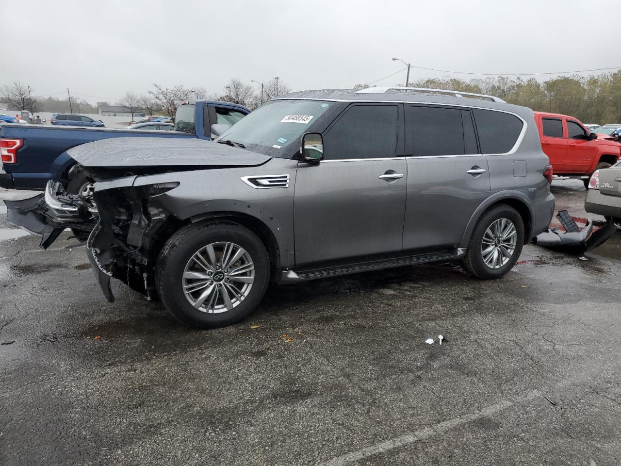 INFINITI QX80 LUXE