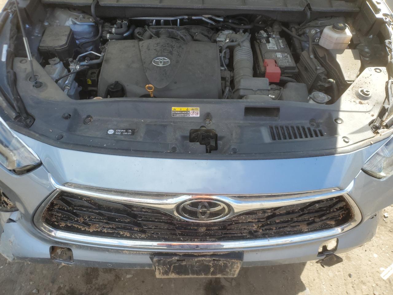 TOYOTA HIGHLANDER LIMITED