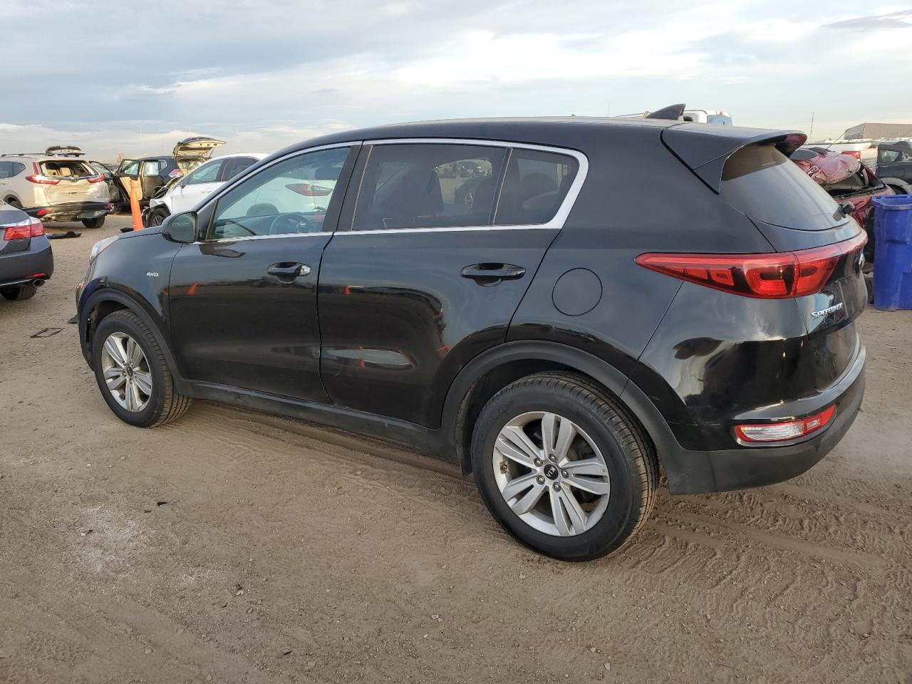 KIA SPORTAGE LX
