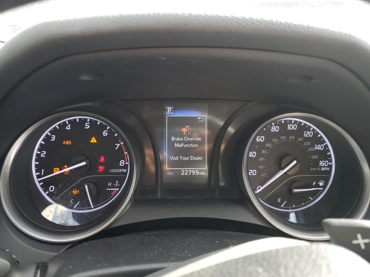 TOYOTA CAMRY SE NIGHT SHADE