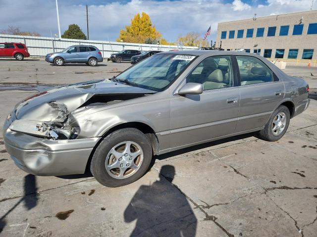 Global Auto Auctions: 1997 TOYOTA CAMRY LE