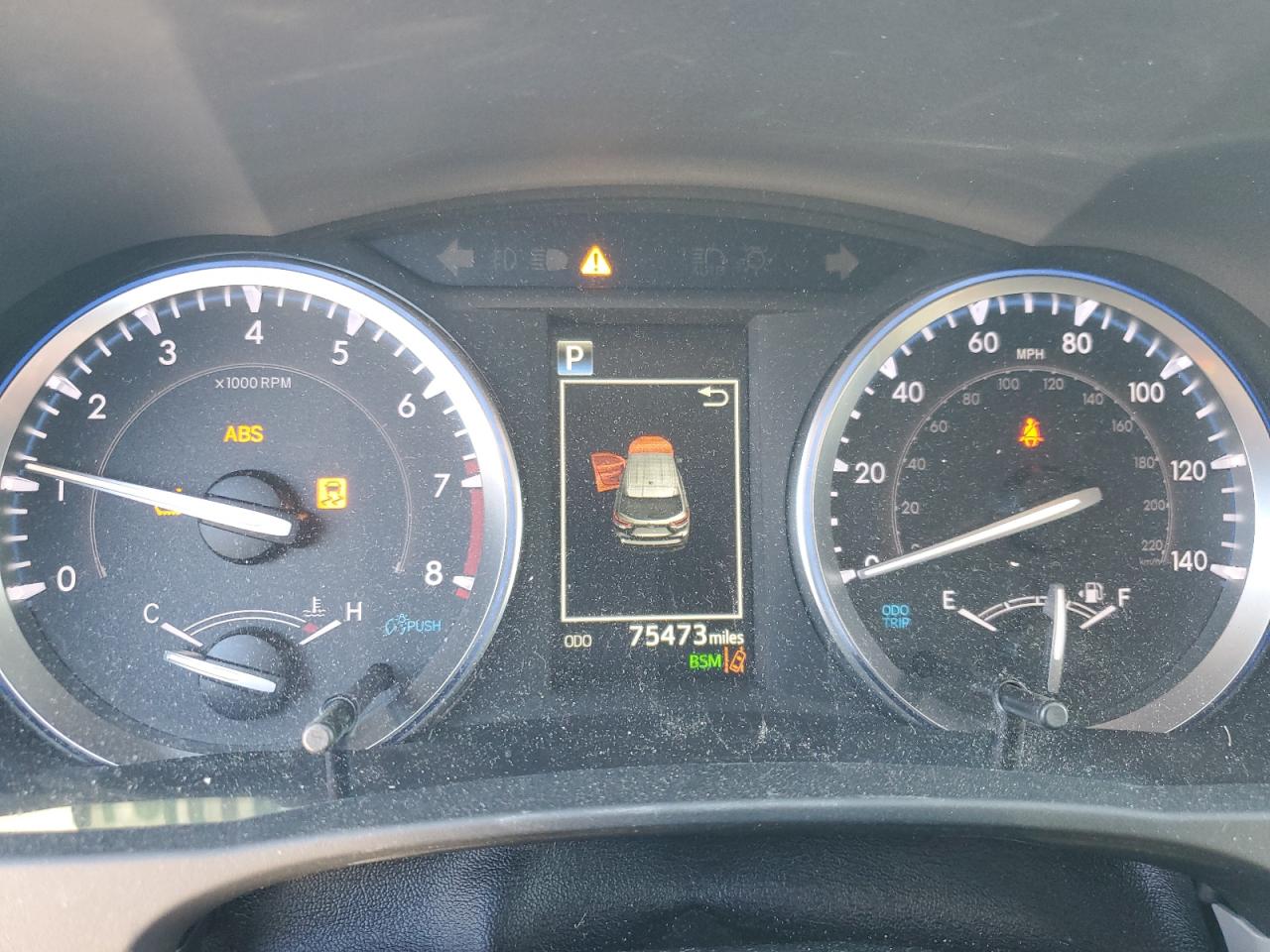 TOYOTA HIGHLANDER SE