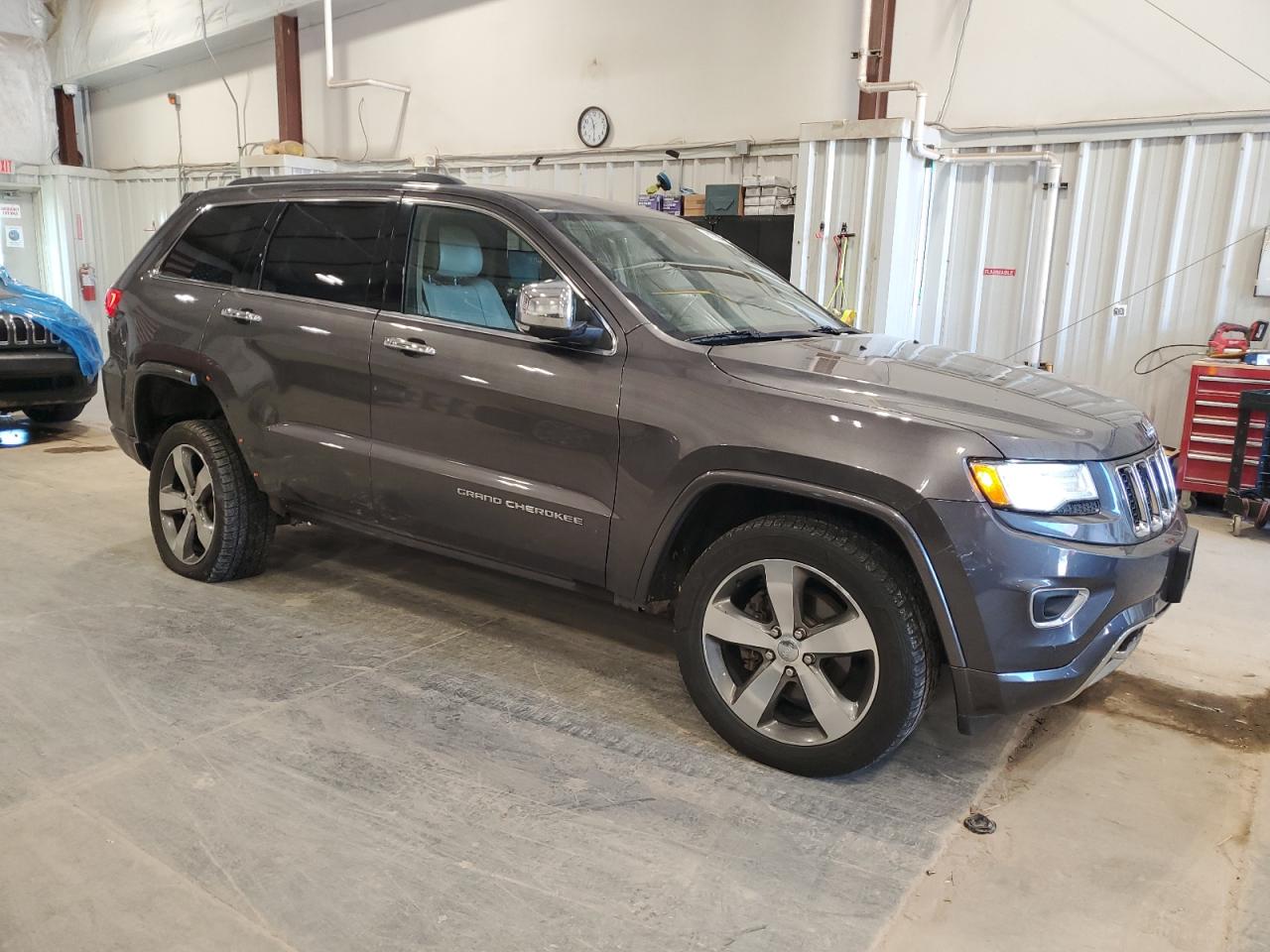 JEEP GRAND CHEROKEE OVERLAND