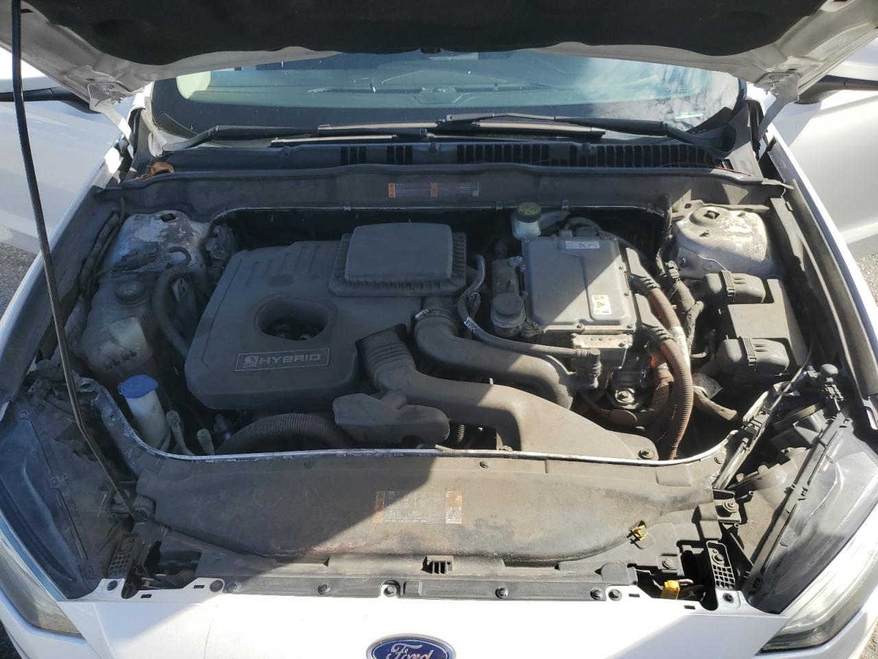 FORD FUSION SE HYBRID