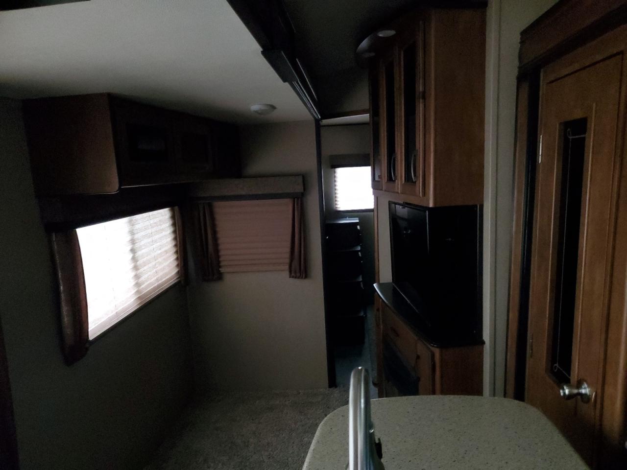 Lot #3284026861 2017 GRAND DESI REFLECTION