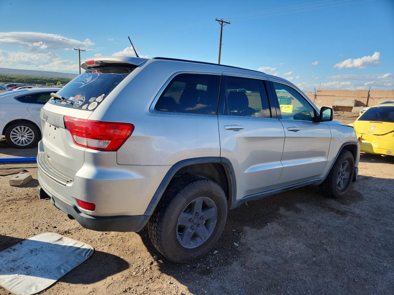 JEEP GRAND CHEROKEE LAREDO